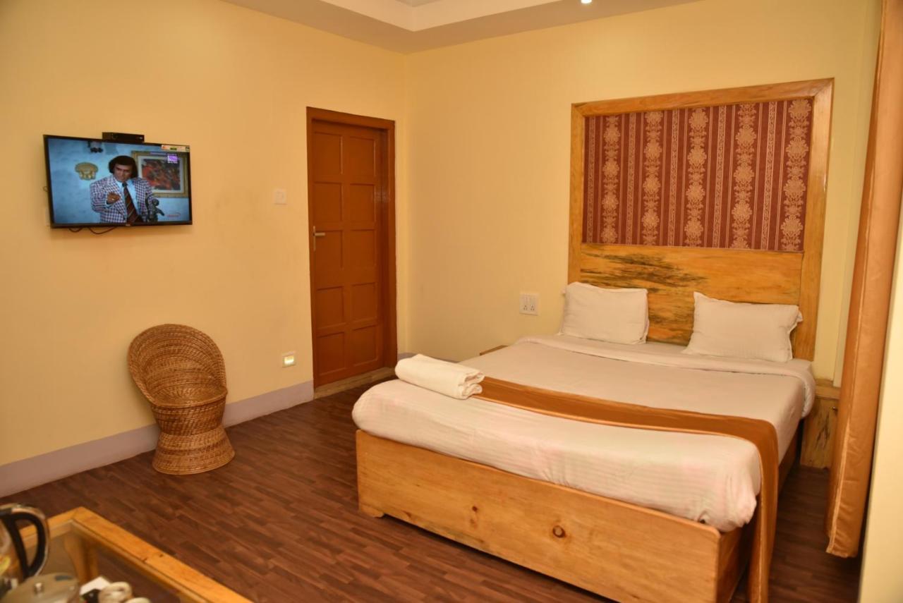 Hotel City Palace Inn Shillong Exterior photo