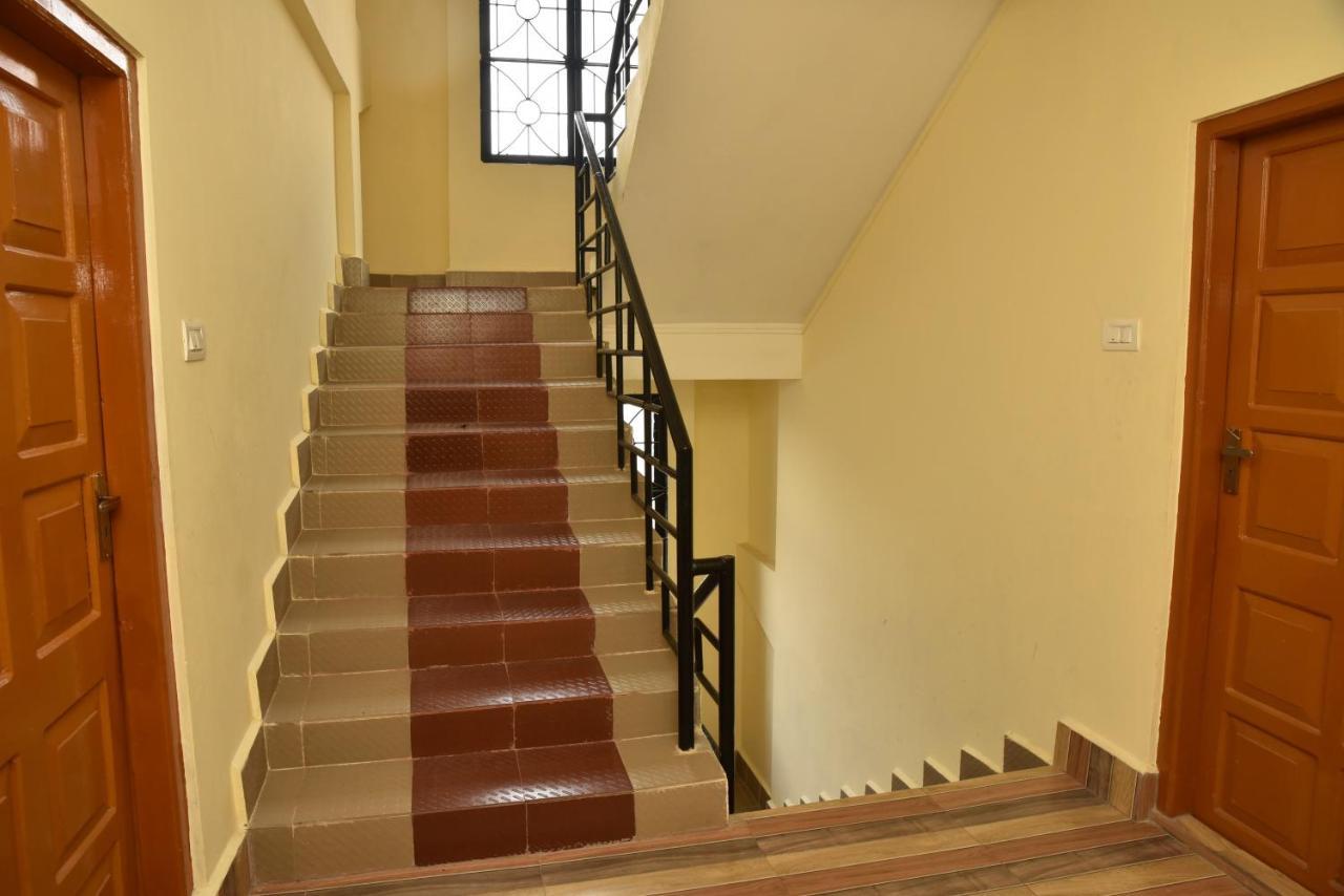 Hotel City Palace Inn Shillong Exterior photo